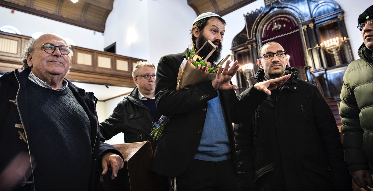 Judiska församlingen tog emot muslimska och palestinska organisationer i synagogan